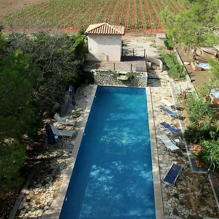 Weingut & Davero 4*