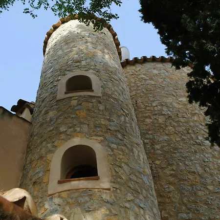 Weingut & Davero Binisalem