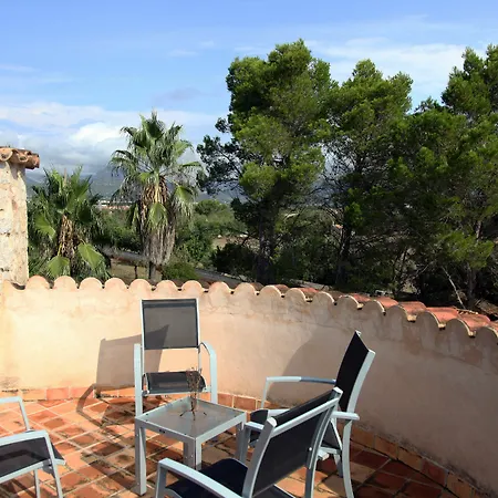 Weingut & Davero Hotel Binisalem